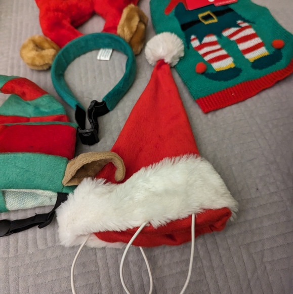 NWT 4 Piece Christmas Pet Head Toppers and XS Christmas Ugly Dog Sweater - Picture 3 of 5